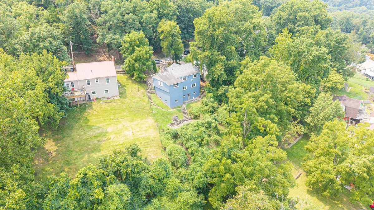 Image for Beautifully Updated 4-Bedroom Home in South Charleston