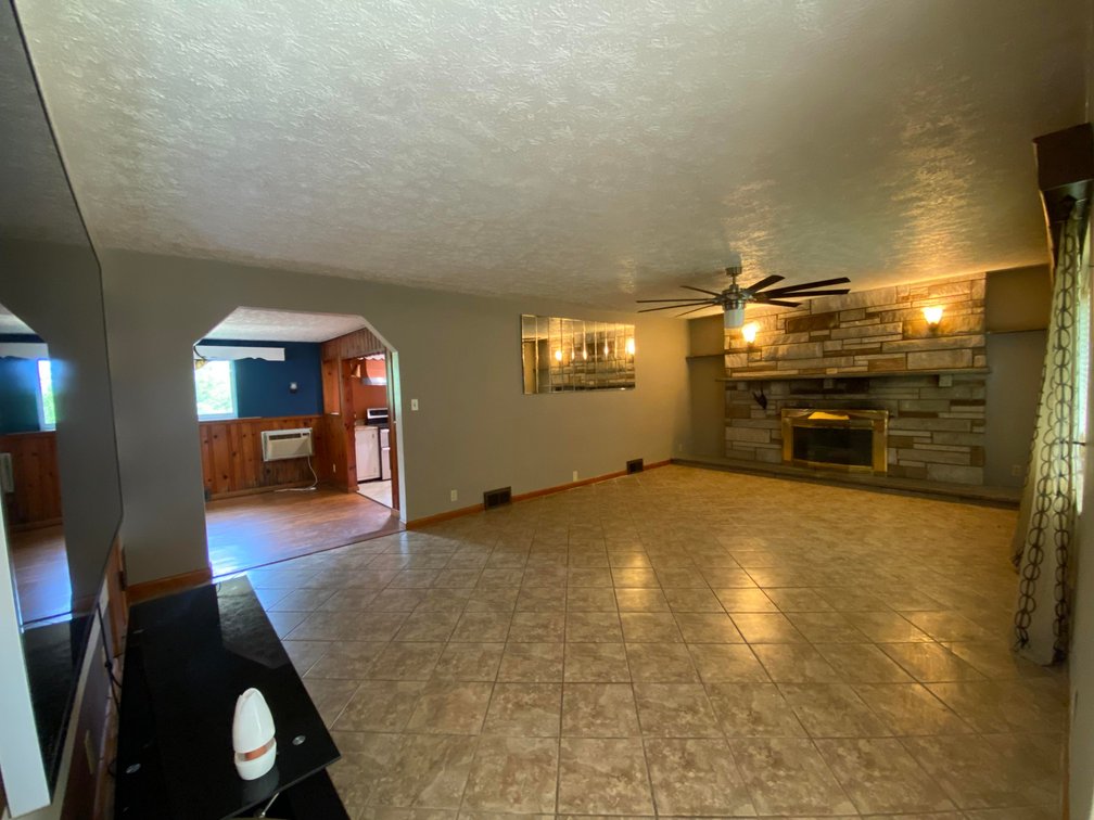 Image for Beautifully Updated 4-Bedroom Home in South Charleston