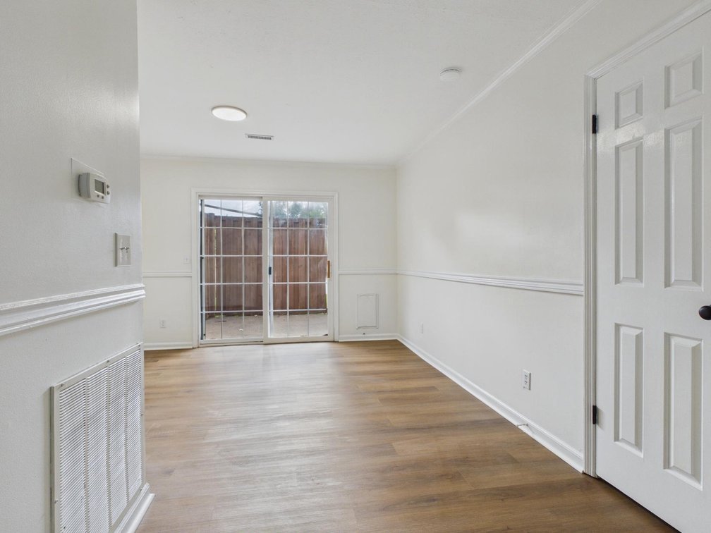 Image for Move-in Ready 3 Bedroom Condo in South Hills