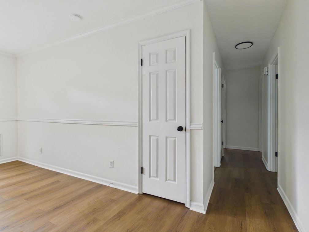 Image for Move-in Ready 3 Bedroom Condo in South Hills