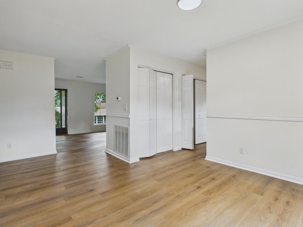 Image for Move-in Ready 3 Bedroom Condo in South Hills