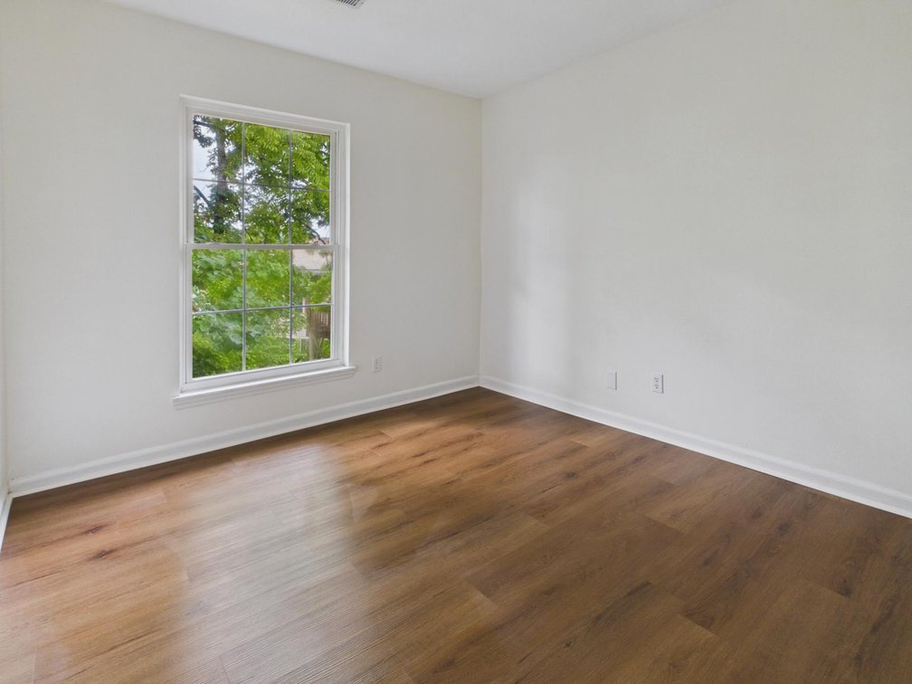 Image for Move-in Ready 3 Bedroom Condo in South Hills