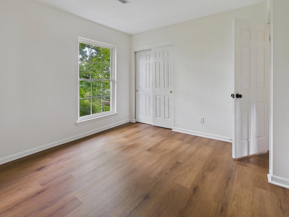 Image for Move-in Ready 3 Bedroom Condo in South Hills