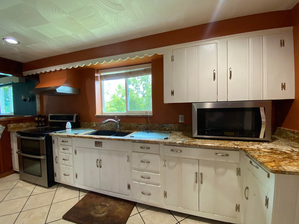 Image for Beautifully Updated 4-Bedroom Home in South Charleston