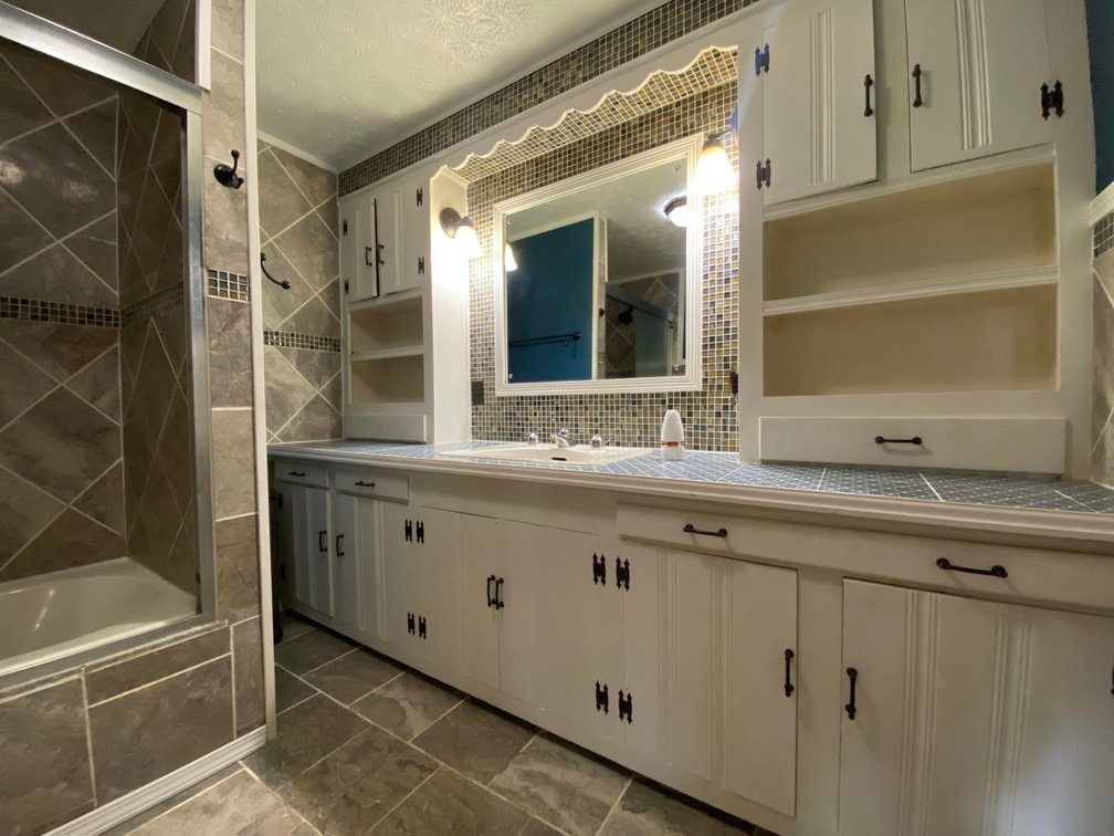 Image for Beautifully Updated 4-Bedroom Home in South Charleston