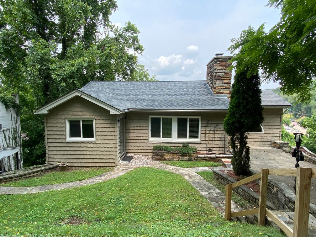 Image for Beautifully Updated 4-Bedroom Home in South Charleston