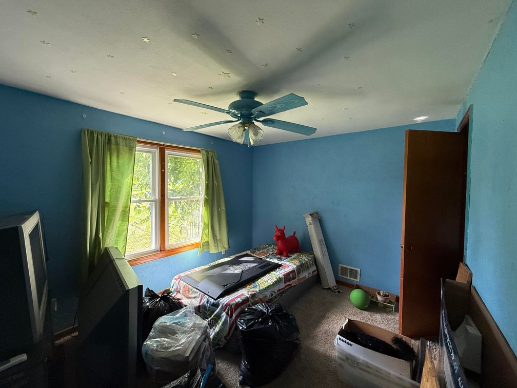 Image for 3 Bedroom on a Spacious Bridgeport Lot Selling to the Highest Bidder