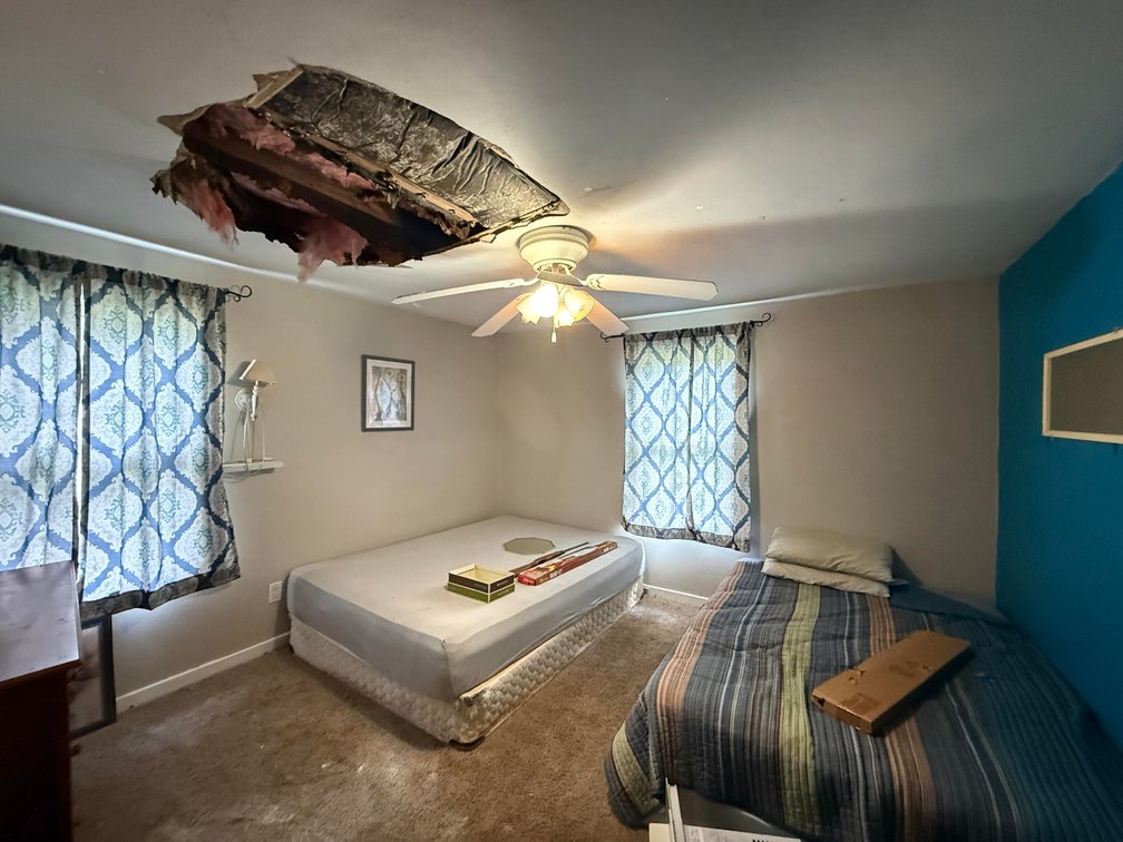 Image for 3 Bedroom on a Spacious Bridgeport Lot Selling to the Highest Bidder