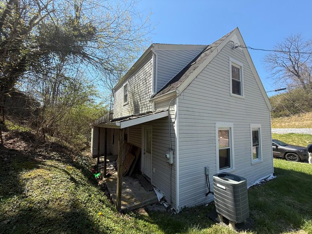 Image for SOLD $17,600 - 3 Bedroom Bluefield Home Selling to the Highest Bidder