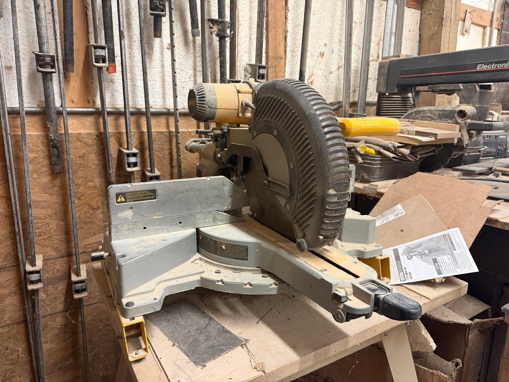 Image for Home & Warehouse with Woodworking Equipment in a Prime Mercer County Location