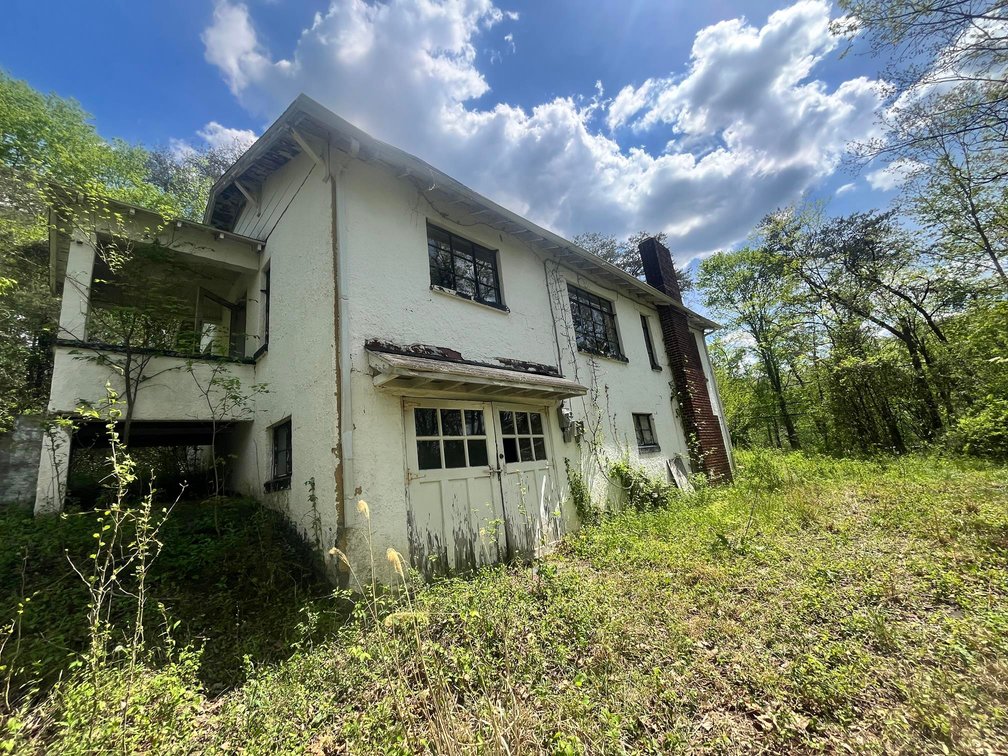 Image for SOLD $26,950 - 2 Bedroom Project Home on Over an Acre near Charleston