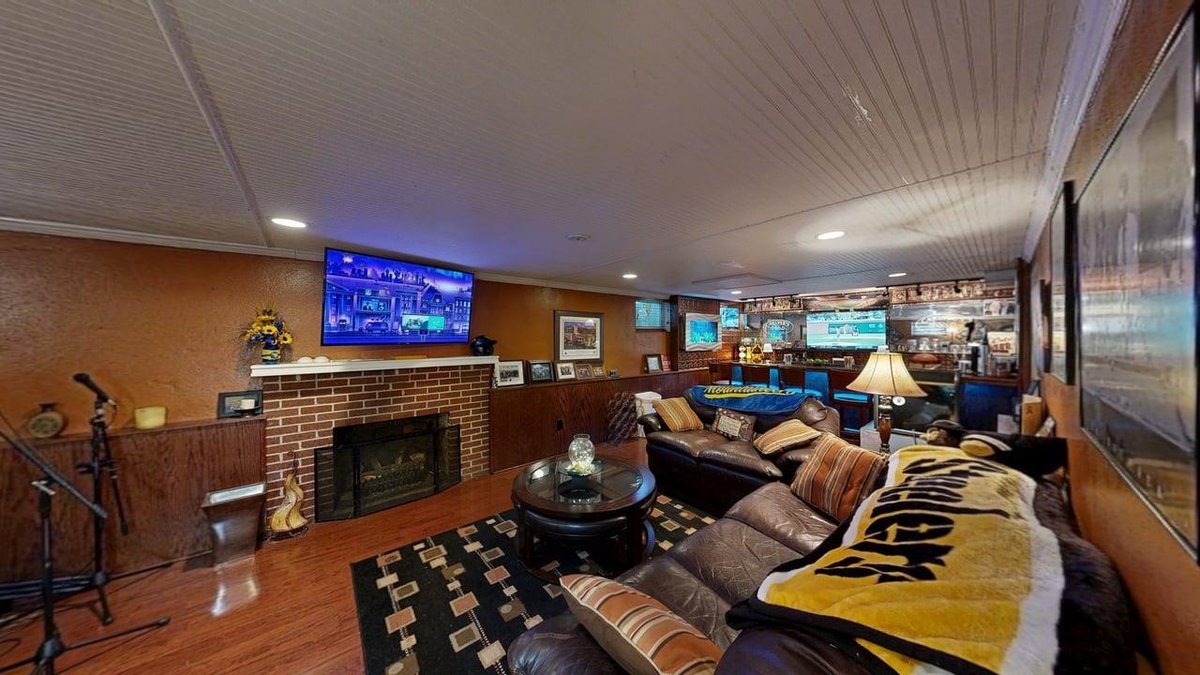 Image for Classic 4 Bedroom Brick Colonial w/ Basement Bar & Garage in Clarksburg