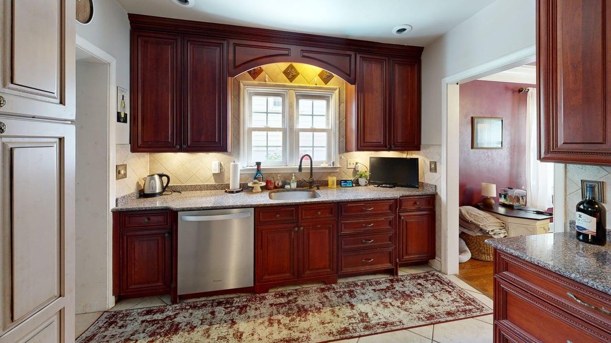 Image for Classic 4 Bedroom Brick Colonial w/ Basement Bar & Garage in Clarksburg