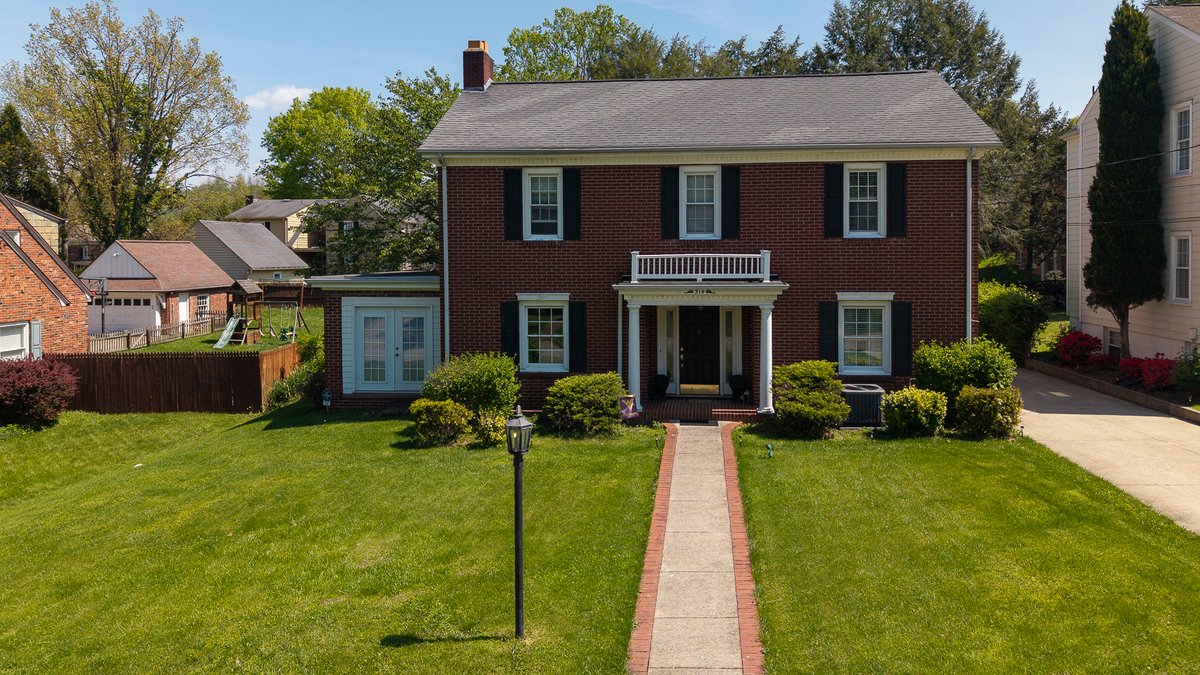 Image for Classic 4 Bedroom Brick Colonial w/ Basement Bar & Garage in Clarksburg