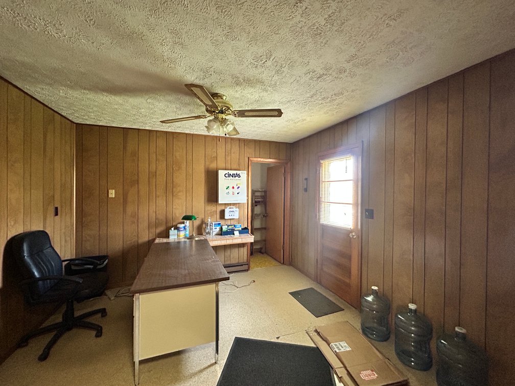 Image for Professional Office Building on 1.31 Acres in Kingwood