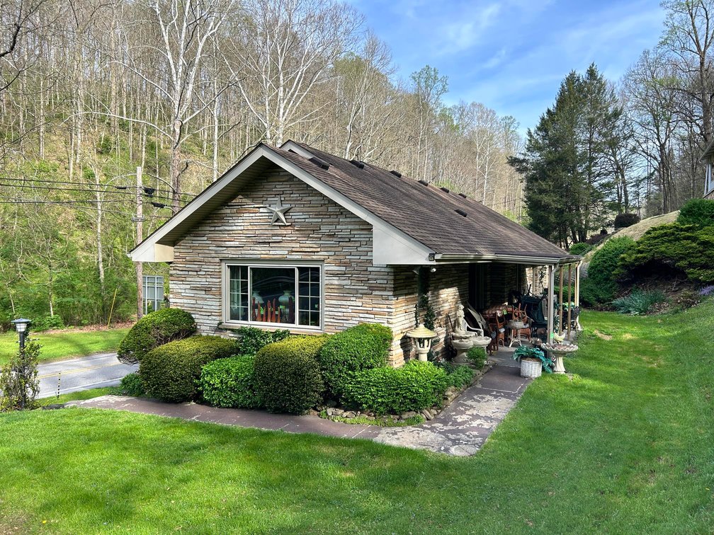 Image for SOLD $84,700 - 3 Bedroom Stone Home on a Spacious Lot in Marion County
