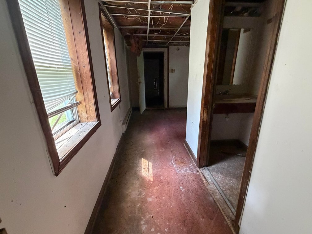 Image for SOLD $28,875 - 3-Unit Apartment Building in Nitro