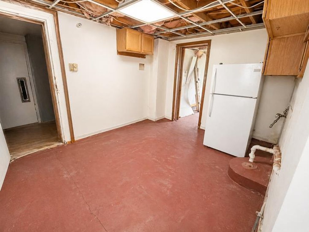Image for SOLD $28,875 - 3-Unit Apartment Building in Nitro