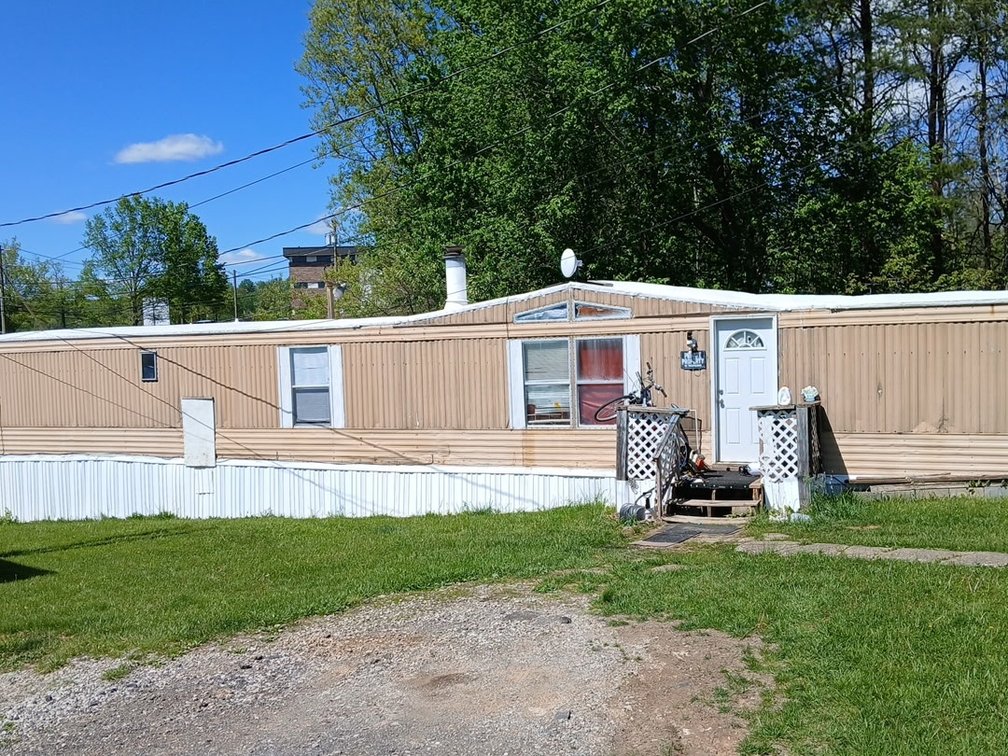 Image for SOLD $93,500 - 2.87 Acres with 2 Mobile Homes Prime for Development in Teays Valley