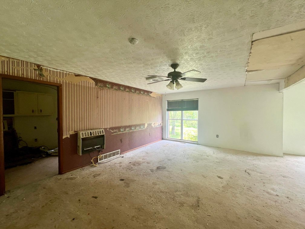 Image for SOLD $38,500 - Spacious Project Home on Half an Acre in Wayne County