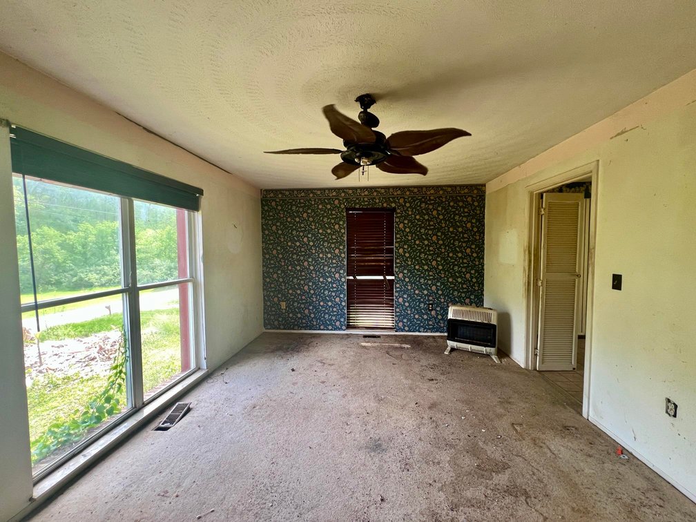 Image for SOLD $38,500 - Spacious Project Home on Half an Acre in Wayne County