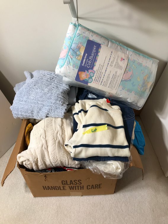 Clothes, crib bumper