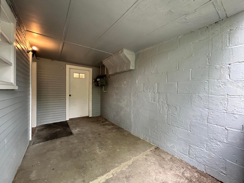 Image for SOLD $100,100 - Triplex and Duplex on a Nice Lot in Vienna
