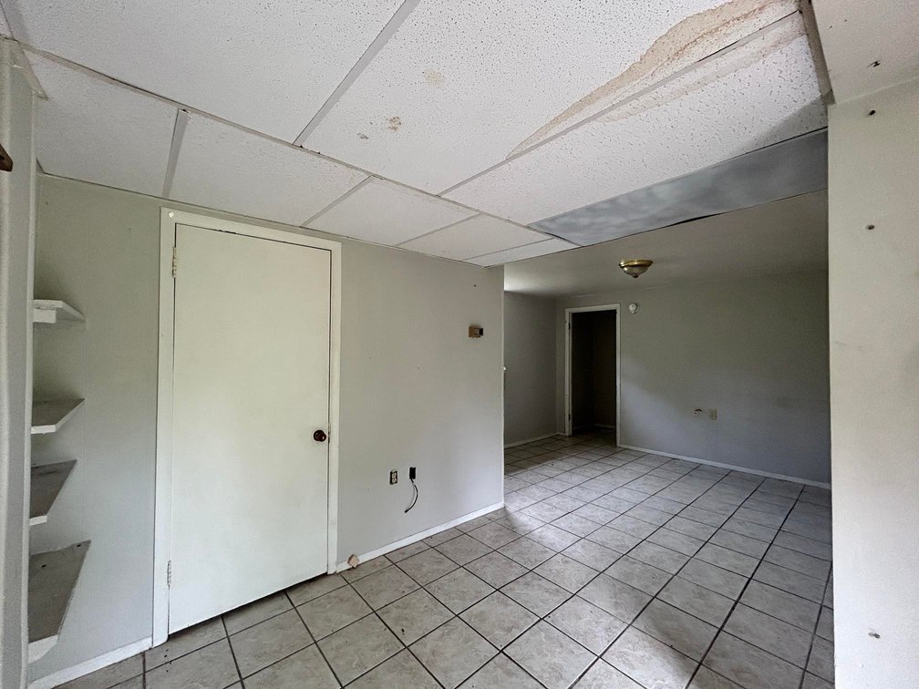 Image for SOLD $100,100 - Triplex and Duplex on a Nice Lot in Vienna