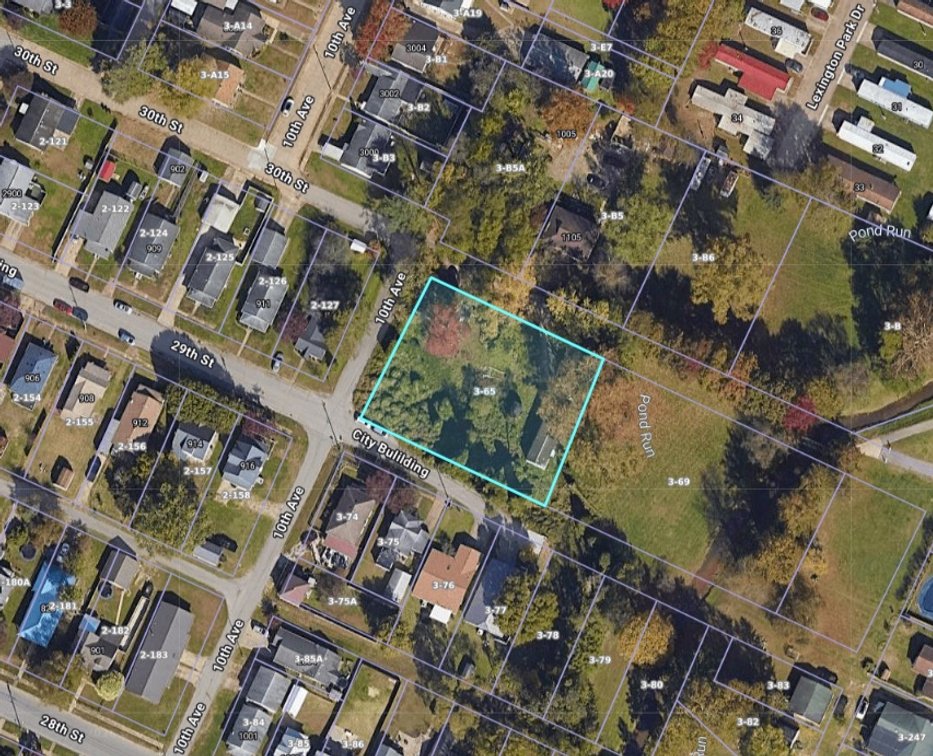 Image for SOLD $100,100 - Triplex and Duplex on a Nice Lot in Vienna