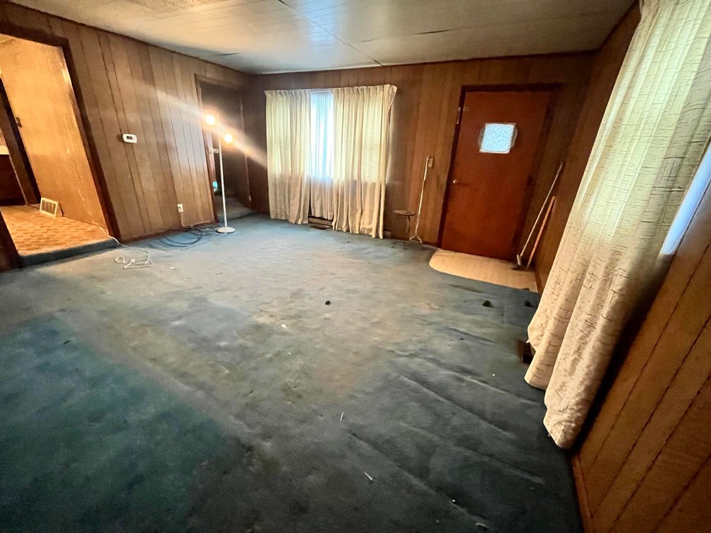 Image for SOLD $35,200 - Cozy Home in Dunbar