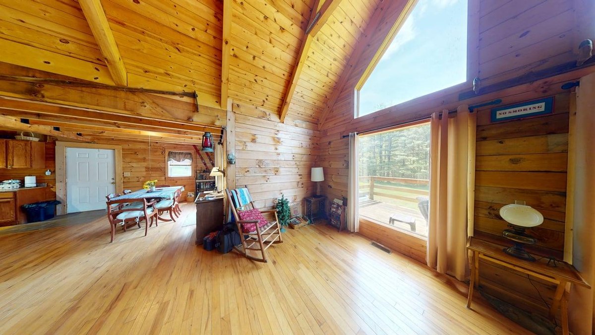 Image for SOLD $258,500 - Beautiful Log Home on 4 Acres Minutes from The Elk Springs Resort