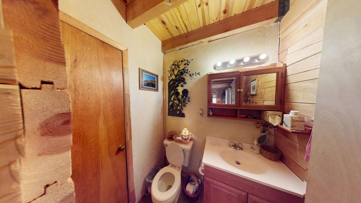 Image for SOLD $258,500 - Beautiful Log Home on 4 Acres Minutes from The Elk Springs Resort