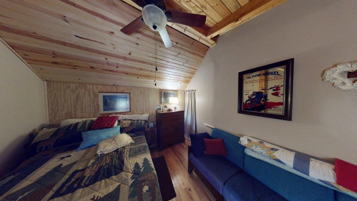 Image for SOLD $258,500 - Beautiful Log Home on 4 Acres Minutes from The Elk Springs Resort