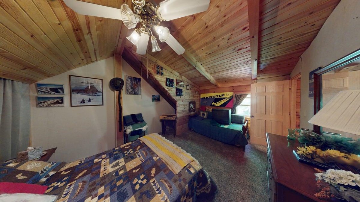 Image for SOLD $258,500 - Beautiful Log Home on 4 Acres Minutes from The Elk Springs Resort