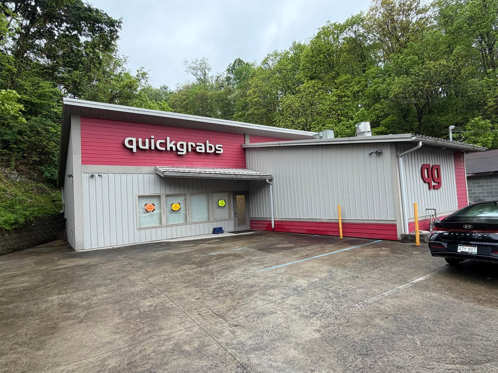 Image for SOLD $72,600 - Turn-Key Convenience Store in Fairmont