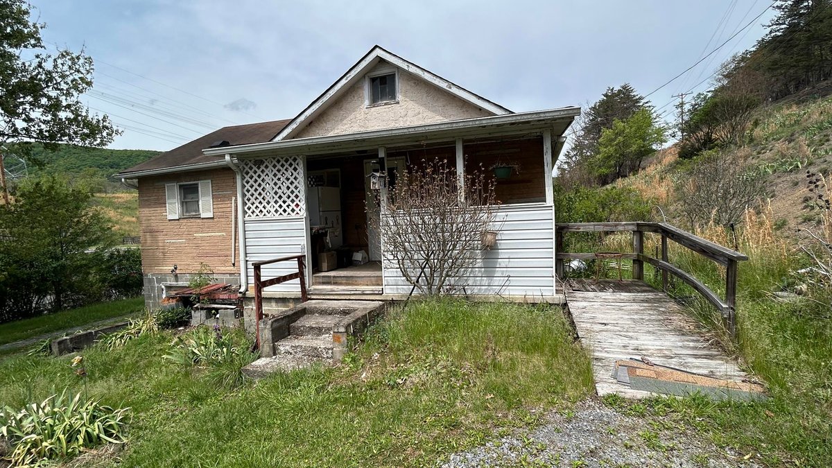 Image for SOLD $88,000 - Rustic Mountain Cottage on Nearly 2.5 Acres in Petersburg Selling to the Highest Bidder