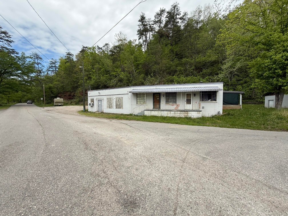 Image for SOLD - Mixed-Use Property on an Acre in Charleston Selling to the Highest Bidder