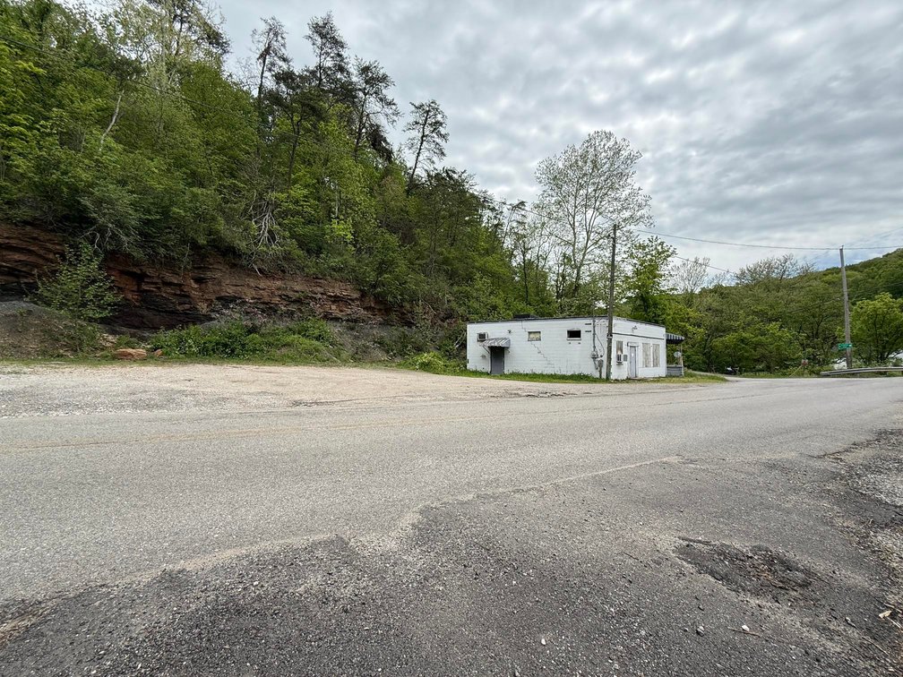 Image for SOLD - Mixed-Use Property on an Acre in Charleston Selling to the Highest Bidder