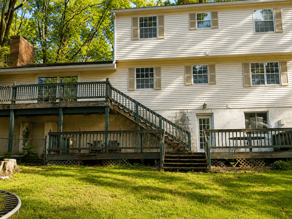 Image for SOLD $77,000 - 4 Bedroom in Parkersburg’s North Hills Estates Ideal for a Remodel or Flip