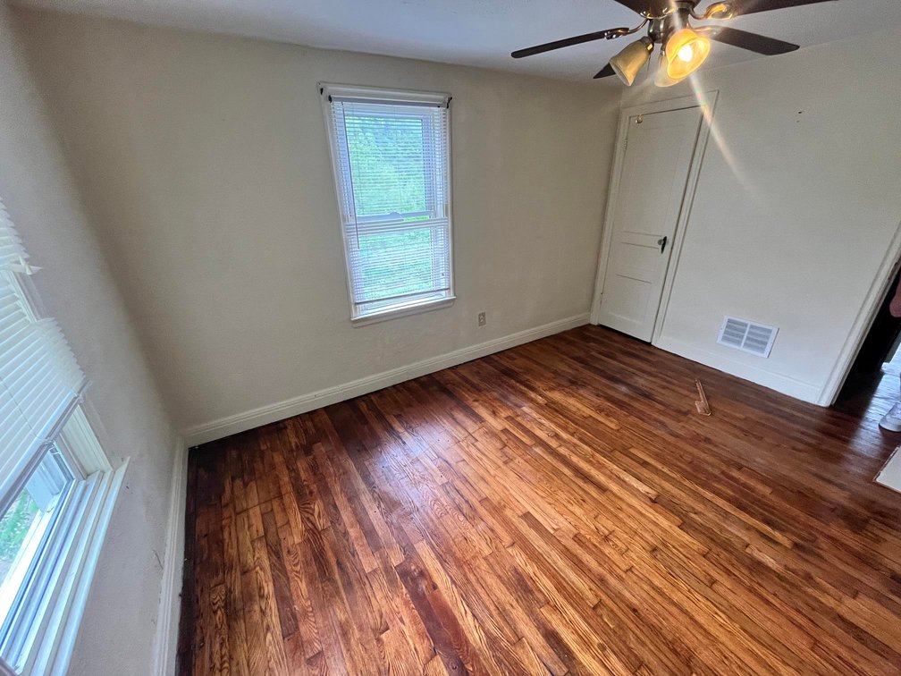 Image for SOLD $35,200 - 3 Bedroom in a Convenient Charleston Location