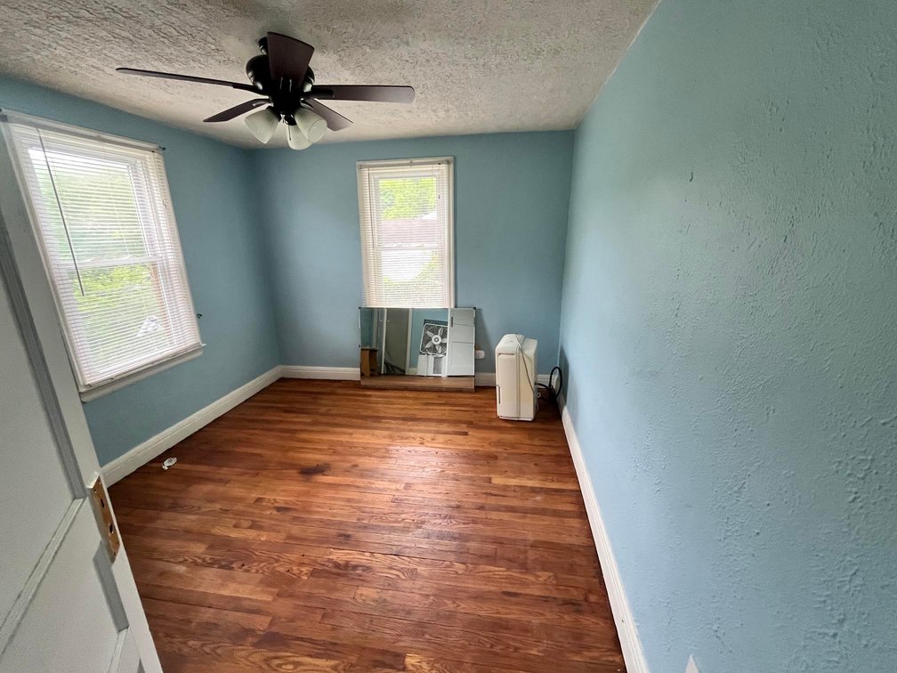 Image for SOLD $35,200 - 3 Bedroom in a Convenient Charleston Location