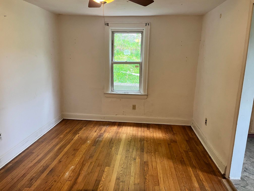 Image for SOLD $35,200 - 3 Bedroom in a Convenient Charleston Location