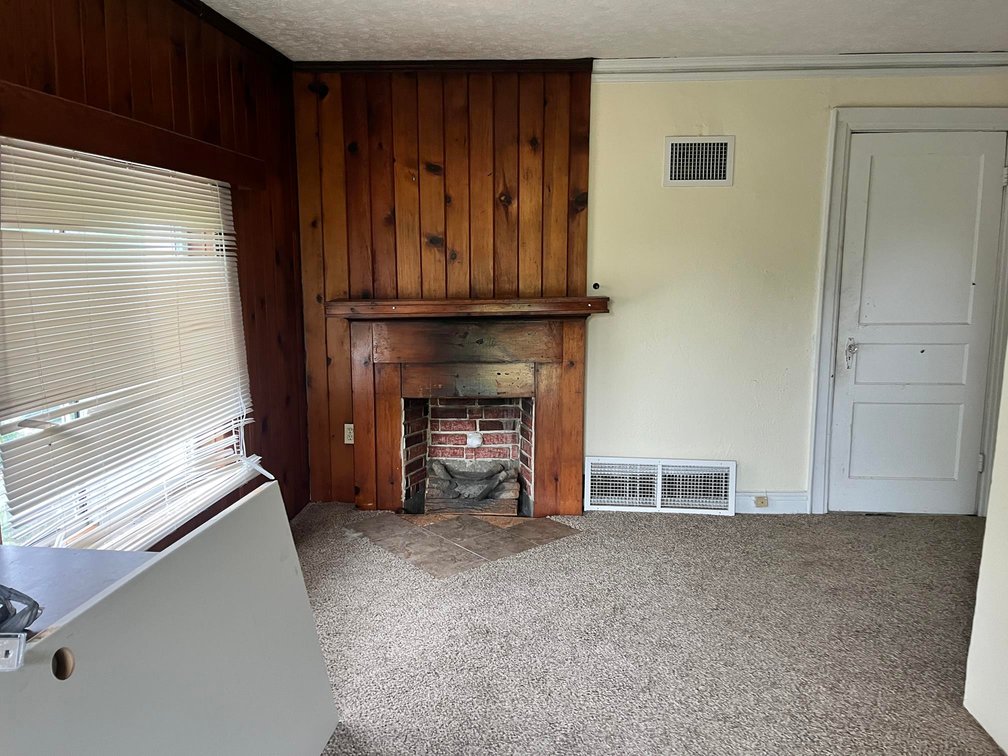 Image for SOLD $35,200 - 3 Bedroom in a Convenient Charleston Location