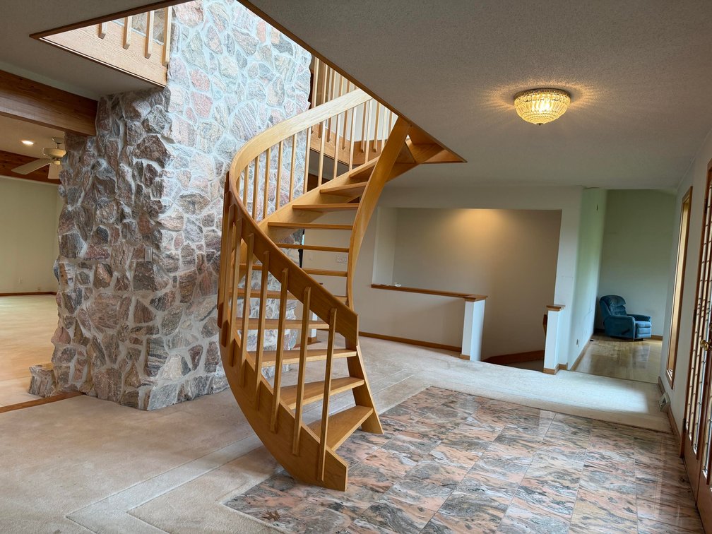 Image for SOLD $750,000 - Exceptional 6 Bedroom on the 17th Green at Lakeview Golf Course