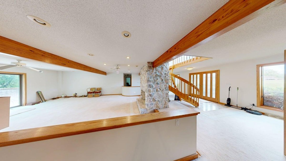 Image for SOLD $750,000 - Exceptional 6 Bedroom on the 17th Green at Lakeview Golf Course