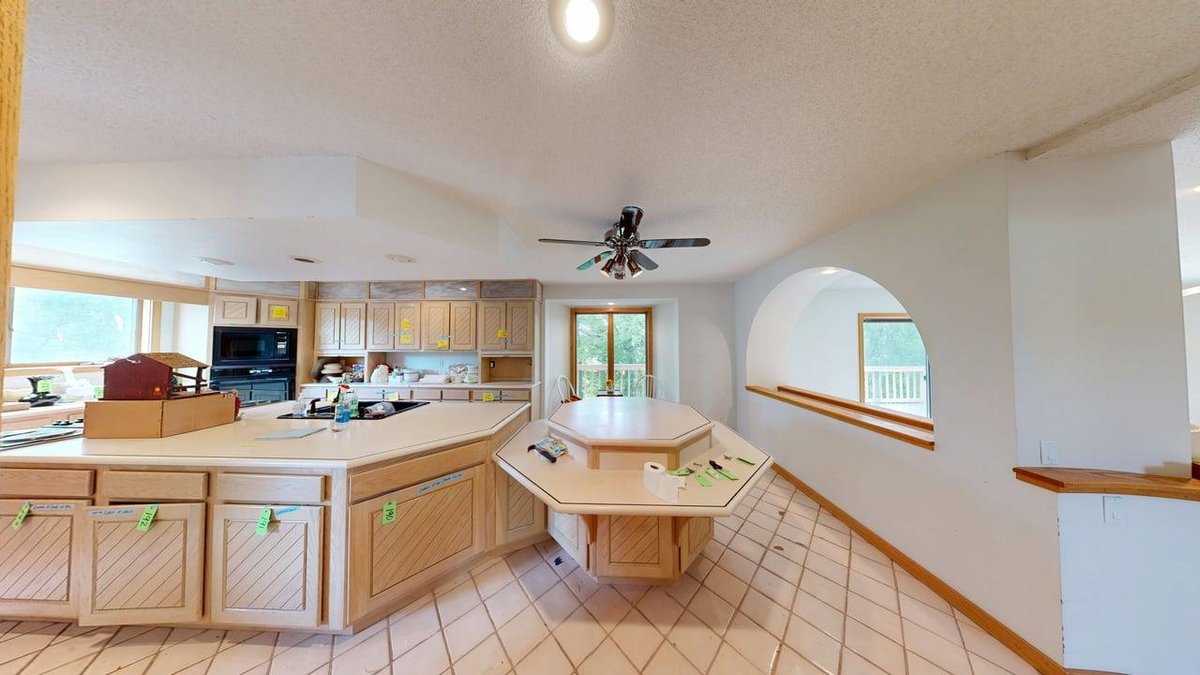 Image for SOLD $750,000 - Exceptional 6 Bedroom on the 17th Green at Lakeview Golf Course