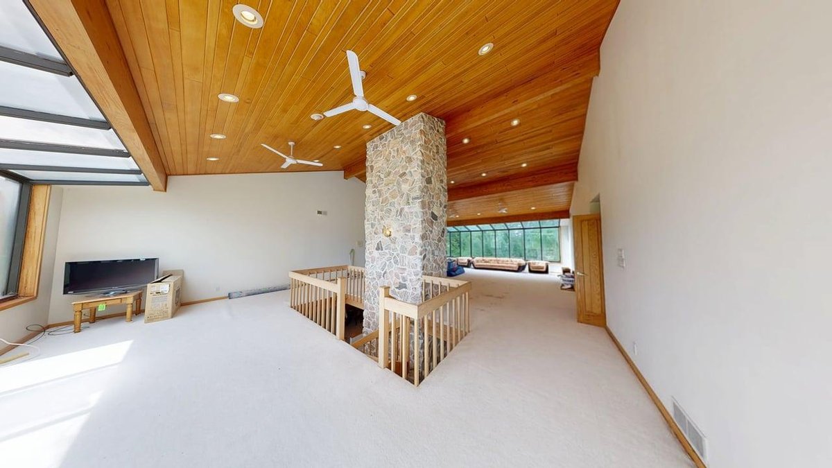 Image for SOLD $750,000 - Exceptional 6 Bedroom on the 17th Green at Lakeview Golf Course