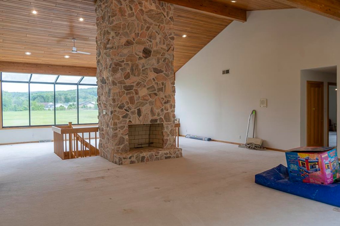 Image for SOLD $750,000 - Exceptional 6 Bedroom on the 17th Green at Lakeview Golf Course