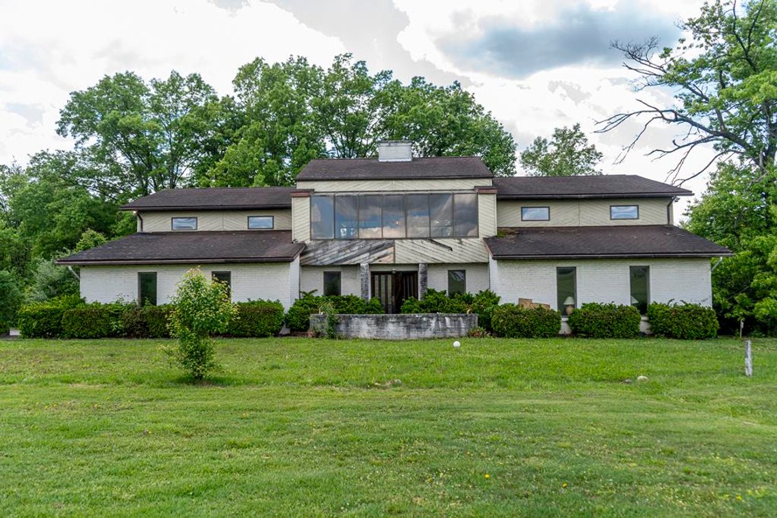 Image for SOLD $750,000 - Exceptional 6 Bedroom on the 17th Green at Lakeview Golf Course