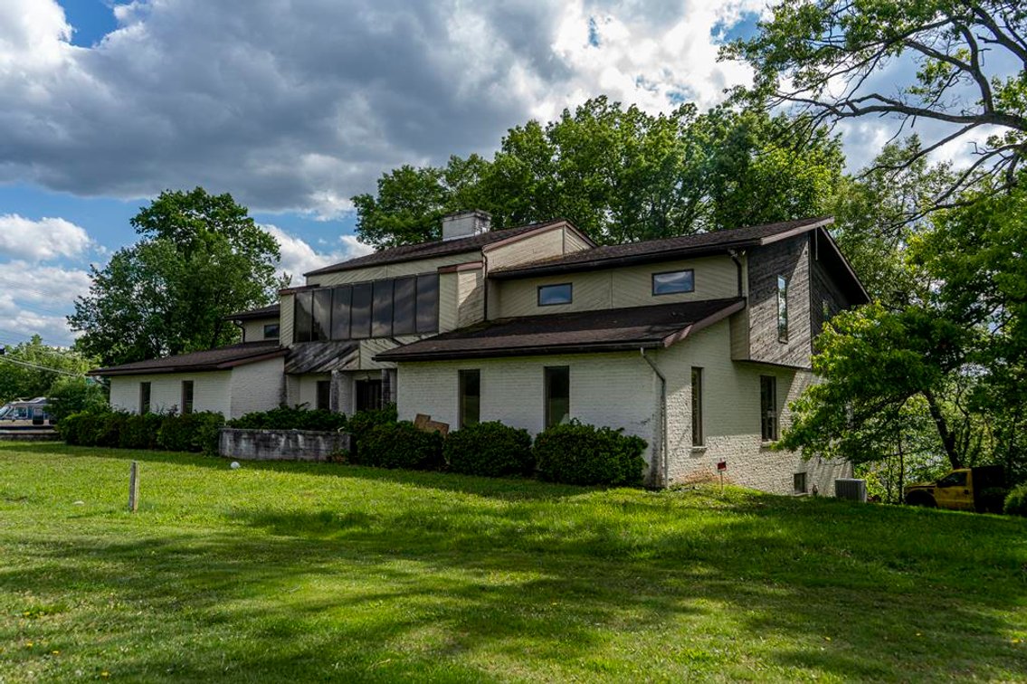 Image for SOLD $750,000 - Exceptional 6 Bedroom on the 17th Green at Lakeview Golf Course